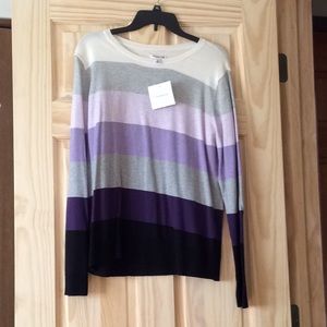 Croft & Barrow Thin sweater  Anything $10 and under, NO OFFER will be made